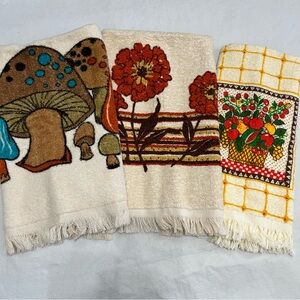 Vintage Cannon Towels Set of 3 MCM Mushrooms Flowers